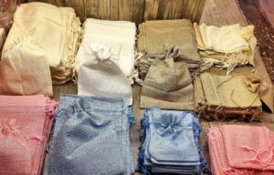 شنط توزيع هدايا